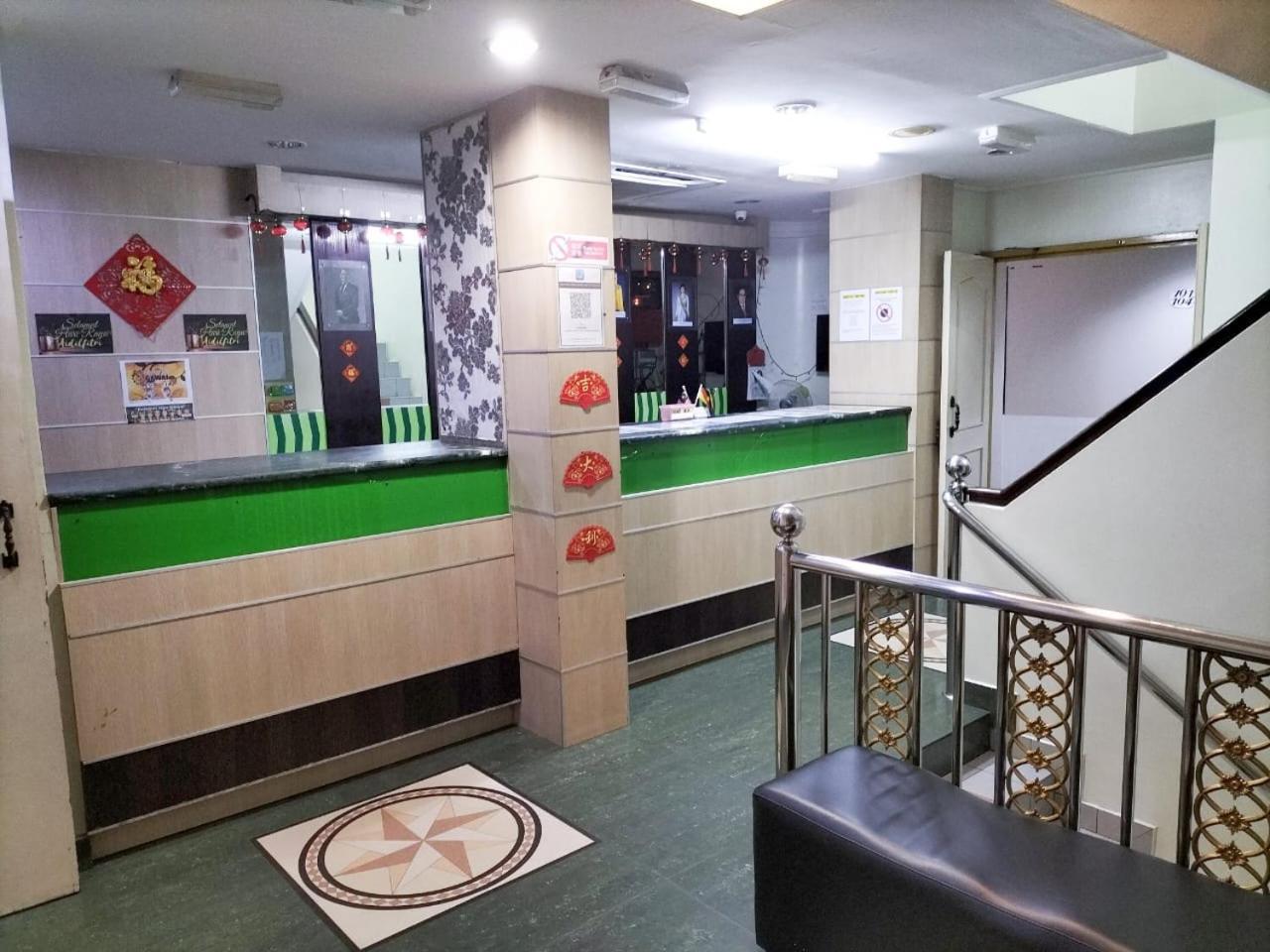 Faber Inn Bintulu Exterior photo
